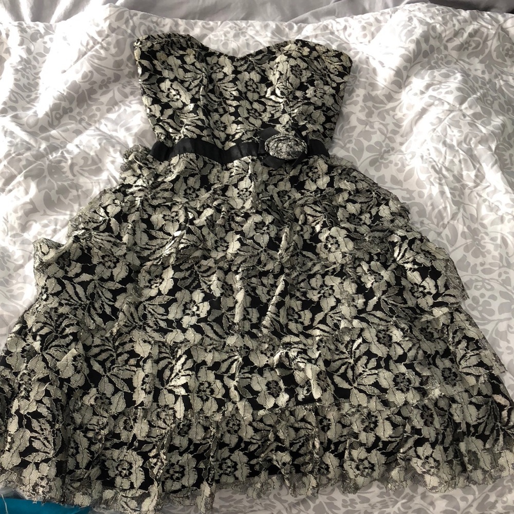 Adorable Lace Dress - Picture 2 of 5